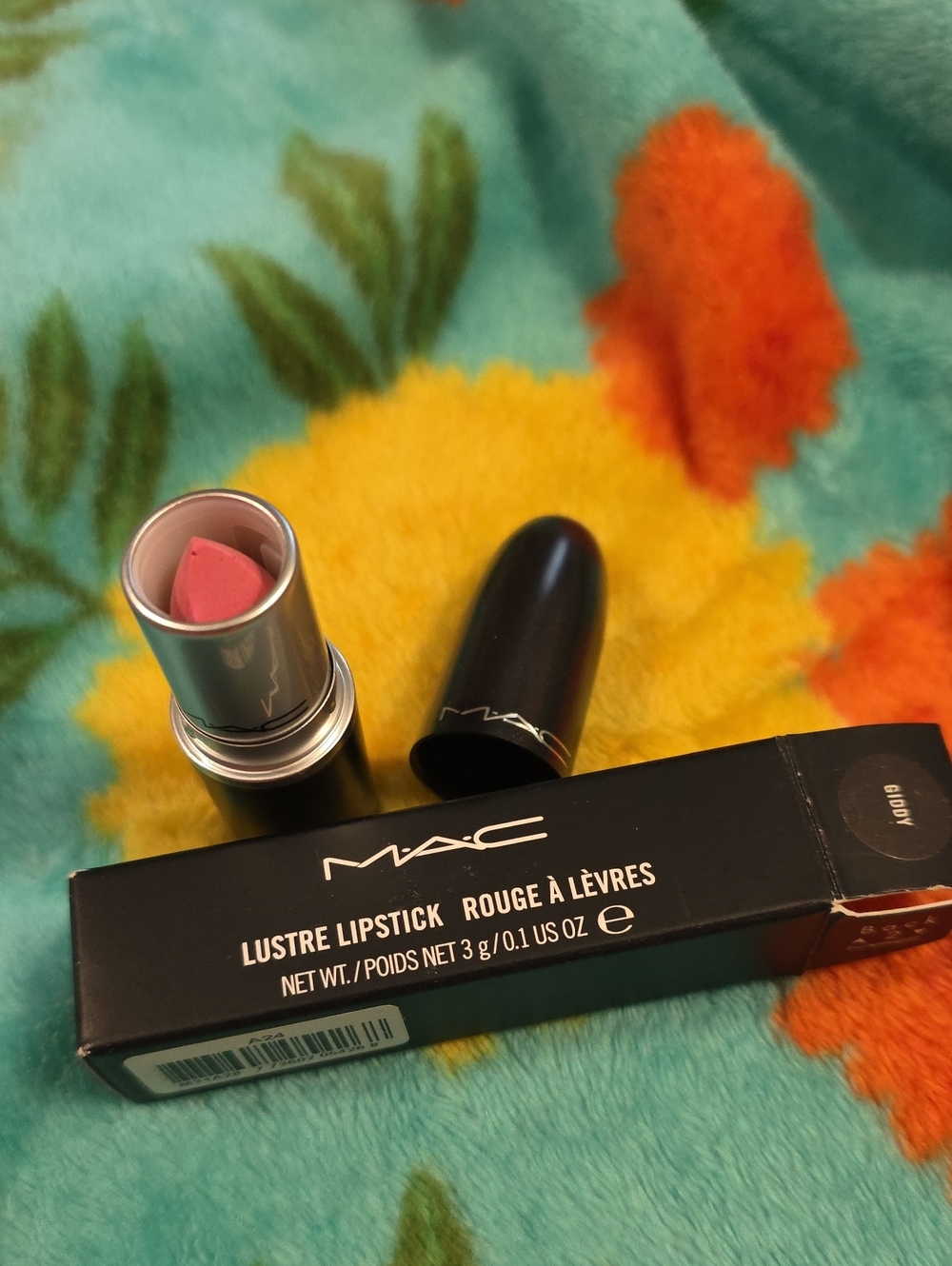 Mac Giddy Lustre Lipstick NIB
